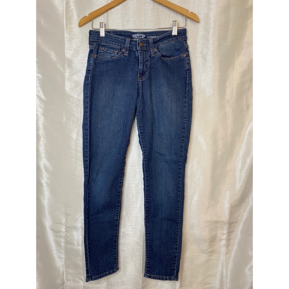 Levi Signature Modern Skinny Jean